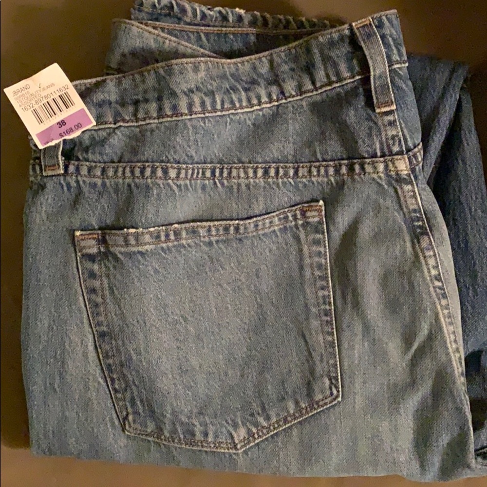 NWT J Brand Tyler size 38 jeans